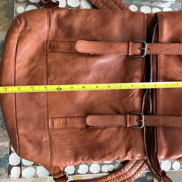 Vilenca Holland Large Leather Backpack - Picture 6 of 10